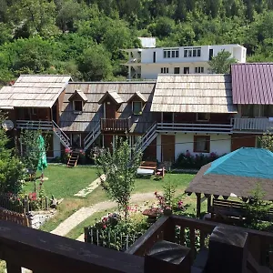 Zariklis Guest house Theth